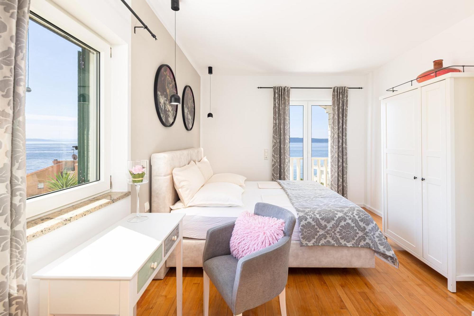 Apartments Wisibada โตรกีร์ ภายนอก รูปภาพ